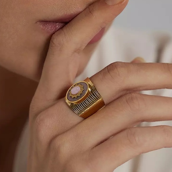 💛Gold Plated crystal open ring - Picture 2 of 8